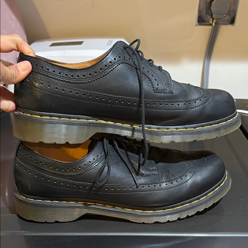 Classic Black Leather Dr. Marten’s Men's Brogues - sz 13 US/ 42 EU / UK 12 - Picture 11 of 12